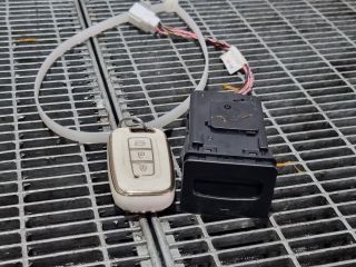 bontott HYUNDAI ix35 Gyújtáskapcsoló