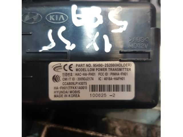 bontott HYUNDAI ix35 Gyújtáskapcsoló