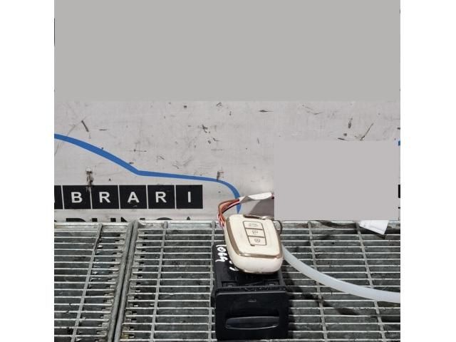 bontott HYUNDAI ix35 Gyújtáskapcsoló