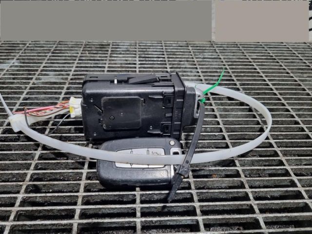 bontott HYUNDAI ix35 Gyújtáskapcsoló