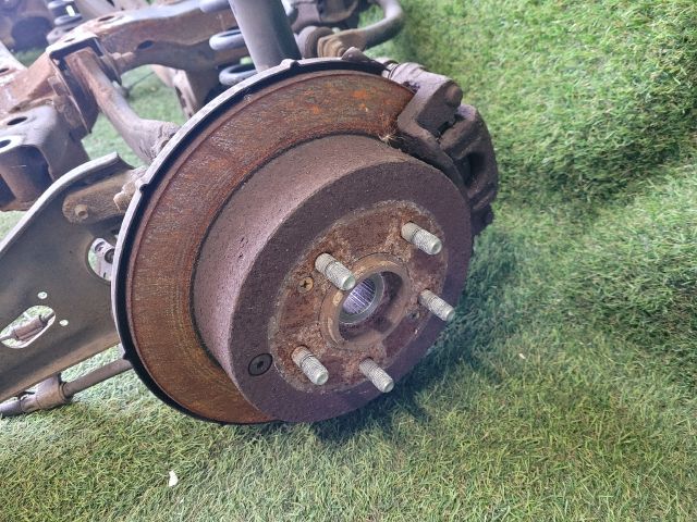 bontott HYUNDAI ix35 Hátsó Híd (Tárcsafékes)