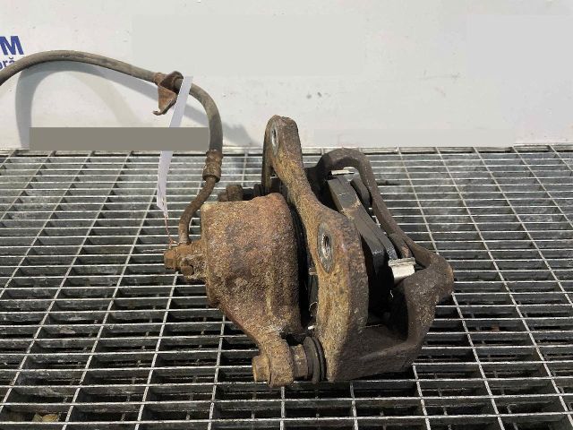 bontott HYUNDAI ix35 Jobb első Féknyereg Munkahengerrel