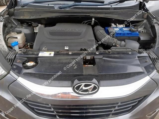 bontott HYUNDAI ix35 Jobb hátsó Csonkállvány