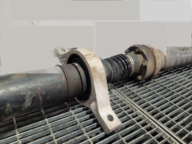 bontott HYUNDAI ix35 Kardántengely