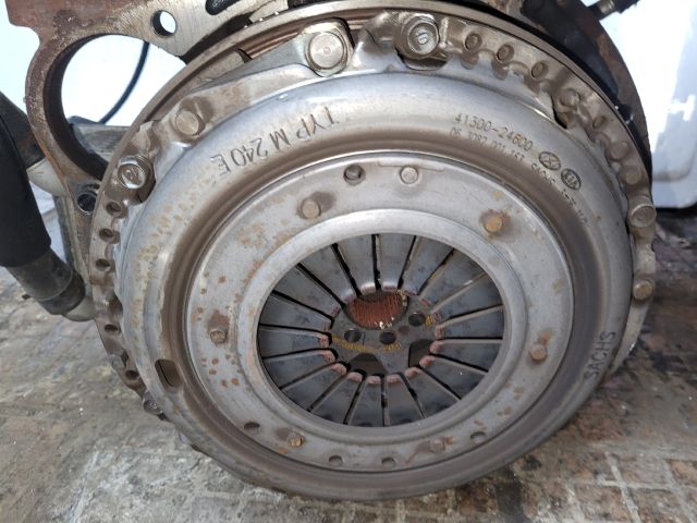 bontott HYUNDAI ix35 Komplett Motor (Segédberendezésekkel)