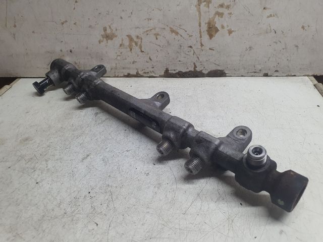 bontott HYUNDAI ix35 Közösnyomócső