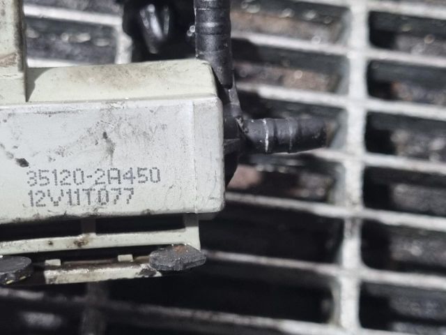 bontott HYUNDAI ix35 Lefújószelep