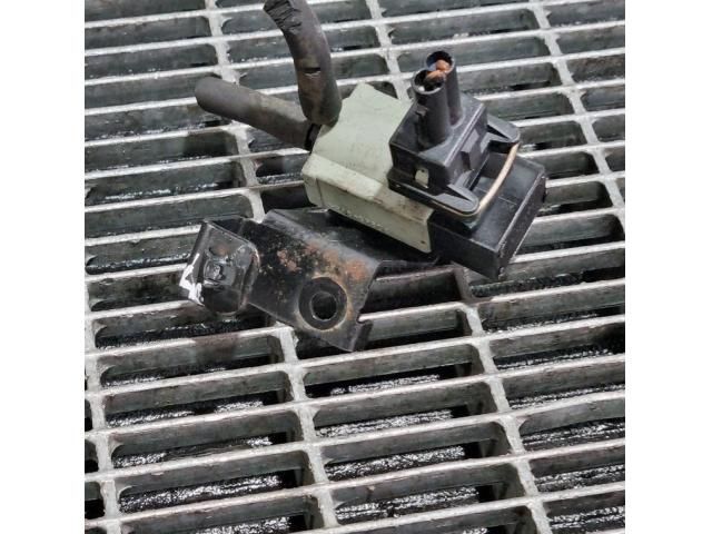 bontott HYUNDAI ix35 Lefújószelep