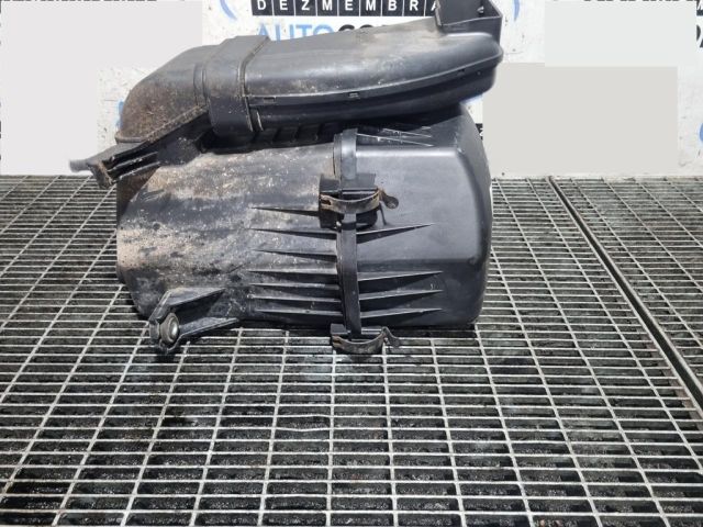 bontott HYUNDAI ix35 Légszűrő Ház