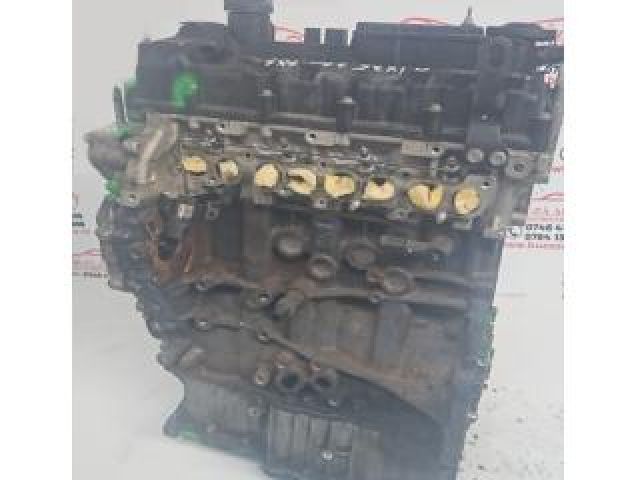 bontott HYUNDAI ix35 Motor (Fűzött blokk hengerfejjel)