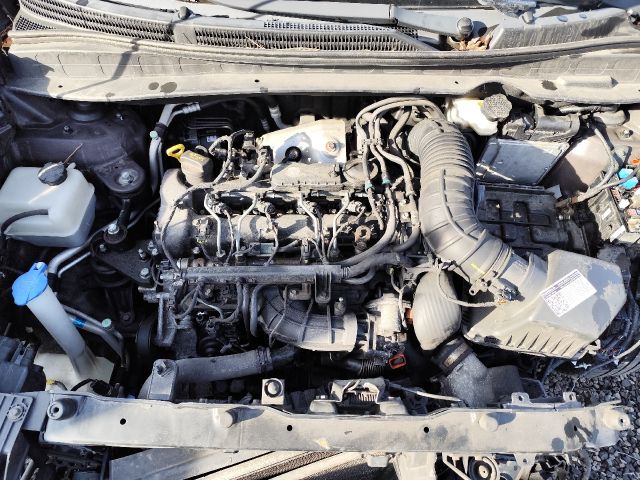 bontott HYUNDAI ix35 Motorblokk (Fűzött)