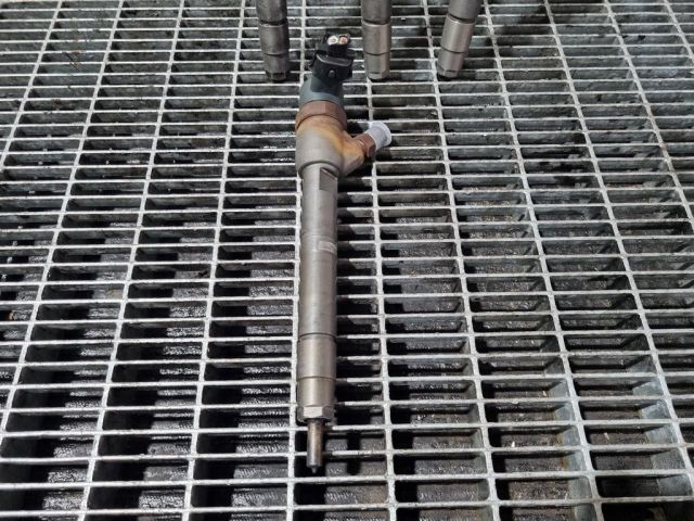 bontott HYUNDAI ix35 Porlasztó (1 db)