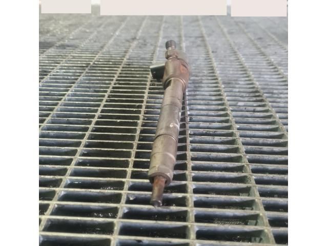 bontott HYUNDAI ix35 Porlasztó (1 db)