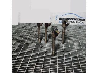 bontott HYUNDAI ix35 Porlasztó (1 db)