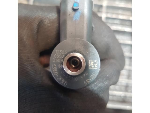 bontott HYUNDAI ix35 Porlasztó (1 db)