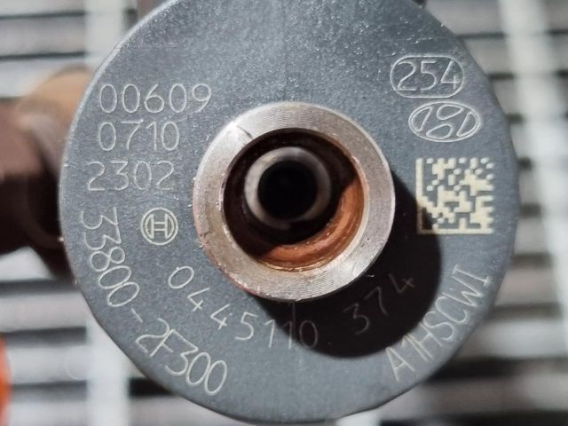 bontott HYUNDAI ix35 Porlasztó (1 db)