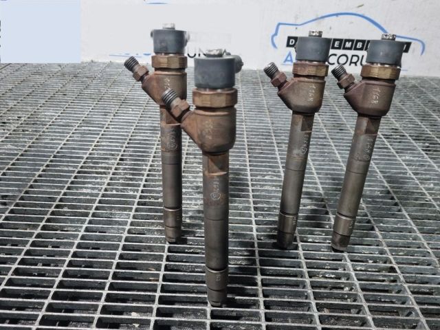 bontott HYUNDAI ix35 Porlasztó (1 db)