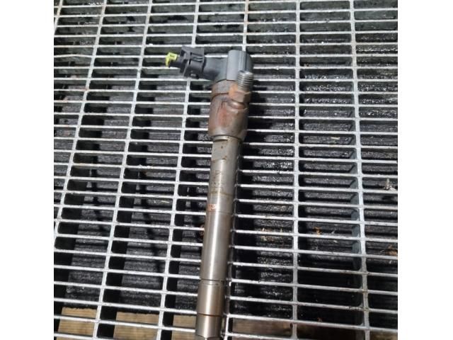 bontott HYUNDAI ix35 Porlasztó (1 db)