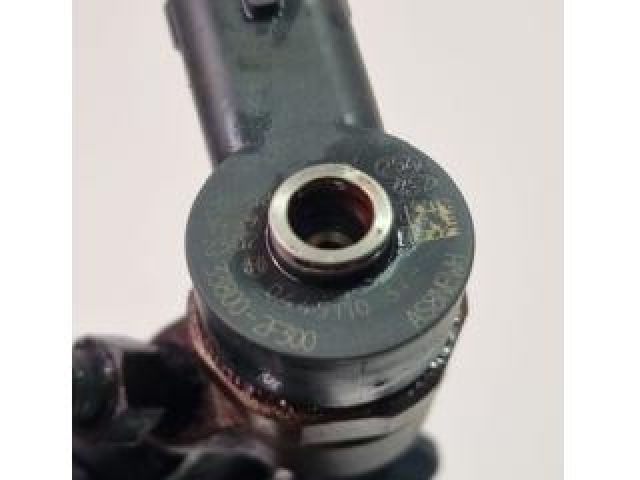 bontott HYUNDAI ix35 Porlasztó (1 db)