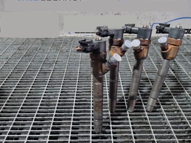 bontott HYUNDAI ix35 Porlasztó (1 db)