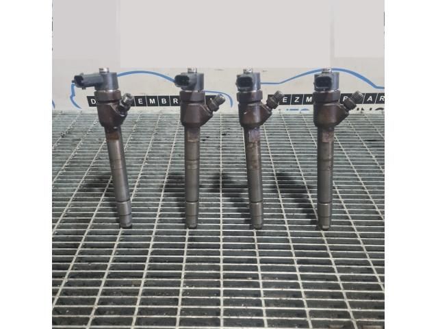 bontott HYUNDAI ix35 Porlasztó (1 db)