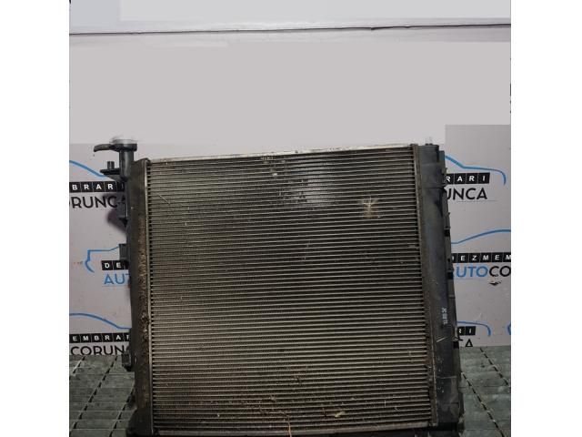 bontott HYUNDAI ix35 Vízhűtő Radiátor (Klímás)