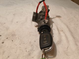 bontott HYUNDAI ix35 Gyújtáskapcsoló Házzal