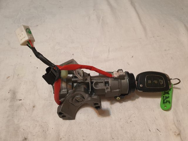 bontott HYUNDAI ix35 Gyújtáskapcsoló Házzal