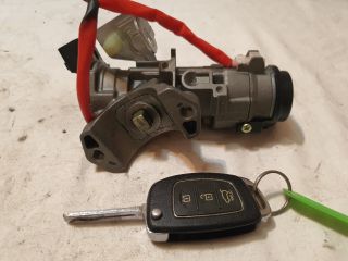 bontott HYUNDAI ix35 Gyújtáskapcsoló Házzal