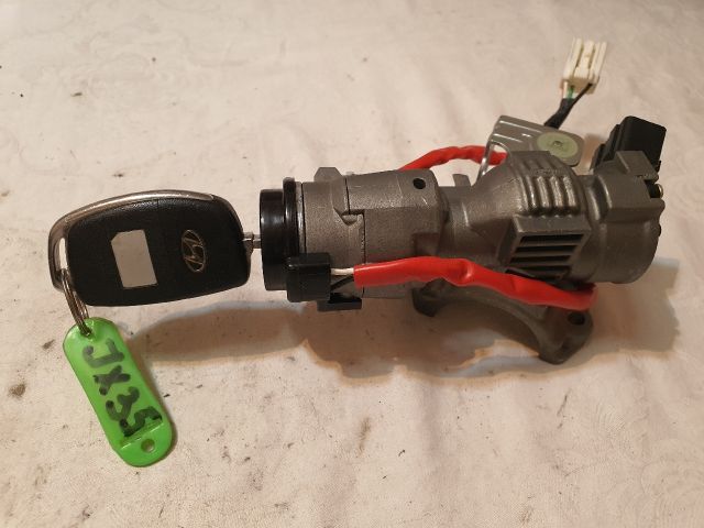 bontott HYUNDAI ix35 Gyújtáskapcsoló Házzal