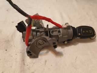 bontott HYUNDAI ix35 Gyújtáskapcsoló Házzal