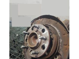 bontott HYUNDAI ix35 Jobb hátsó Csonkállvány