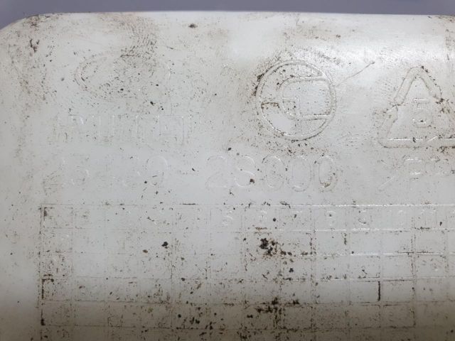 bontott HYUNDAI ix35 Kiegyenlítő Tartály