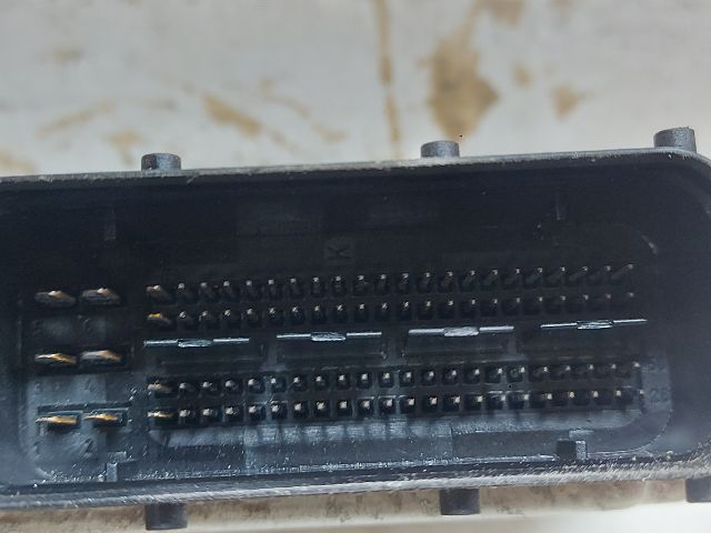 bontott HYUNDAI ix35 Motorvezérlő