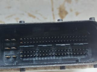 bontott HYUNDAI ix35 Motorvezérlő