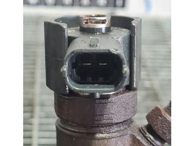 bontott HYUNDAI ix35 Porlasztó (1 db)