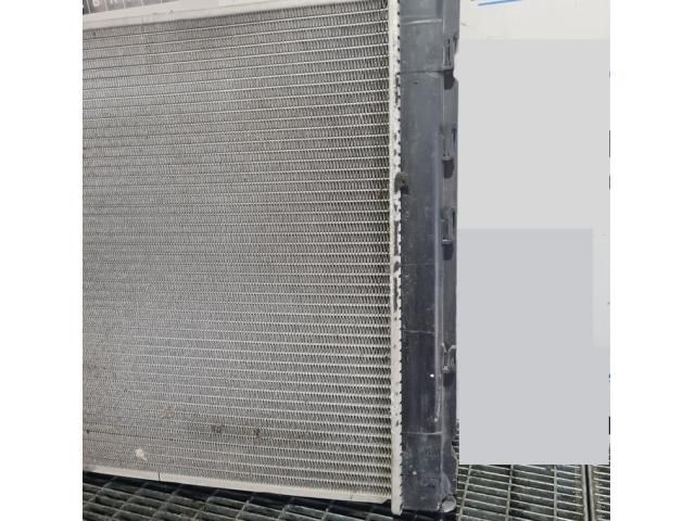 bontott HYUNDAI ix35 Vízhűtő Radiátor (Klímás)