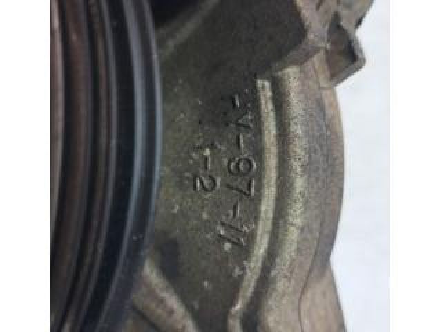 bontott HYUNDAI ix35 Vízpumpa