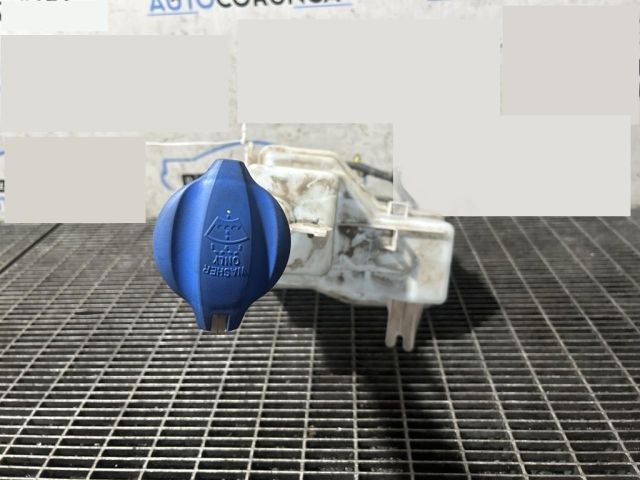 bontott HYUNDAI ix35 Ablakmosó Tartály