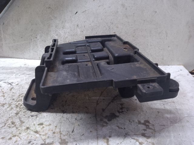 bontott HYUNDAI ix35 Akkumulátor Tartó