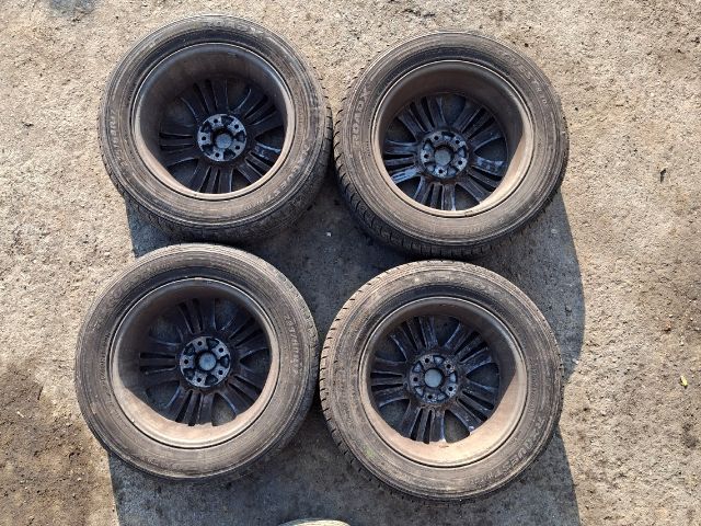 bontott HYUNDAI ix35 Alufelni Gumival (1 db)