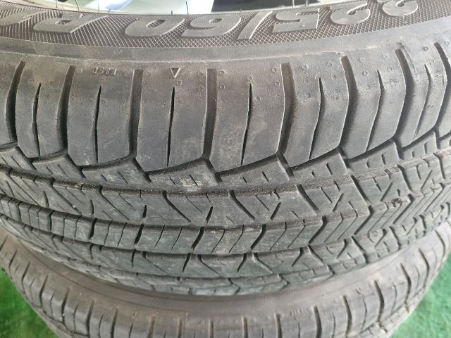 bontott HYUNDAI ix35 Alufelni Szett Gumival