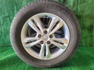 bontott HYUNDAI ix35 Alufelni Szett Gumival