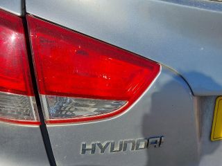 bontott HYUNDAI ix35 Bal Belső Hátsó Lámpa