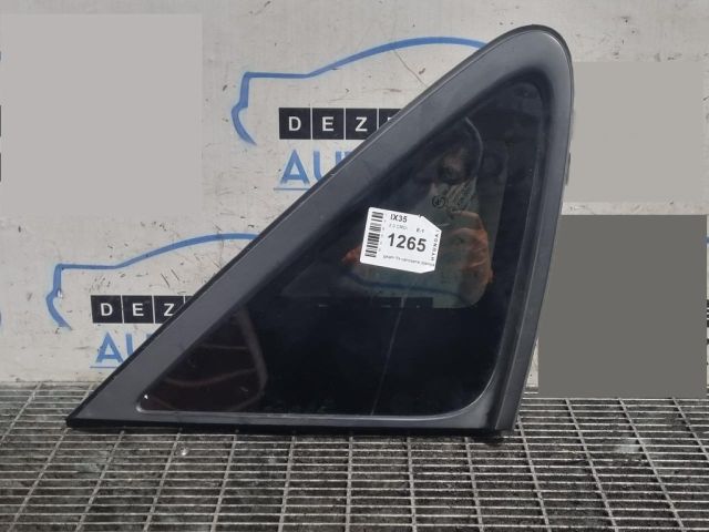 bontott HYUNDAI ix35 Bal C Oszlop Oldalablak Üveg