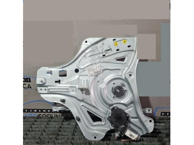 bontott HYUNDAI ix35 Bal első Ablakemelő Szerkezet (Elektromos)