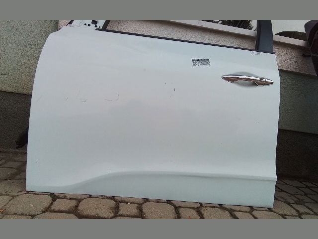 bontott HYUNDAI ix35 Bal első Ajtó (Részeivel)