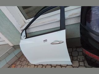 bontott HYUNDAI ix35 Bal első Ajtó (Részeivel)