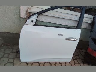 bontott HYUNDAI ix35 Bal első Ajtó (Részeivel)