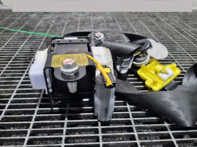 bontott HYUNDAI ix35 Bal első Biztonsági Öv